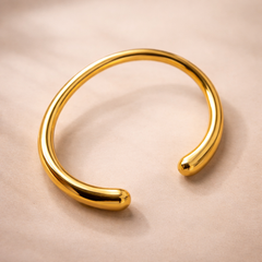 Waterdrop Gold Plated Plain Anti Tarnish Stainless Steel Cuff & Kada