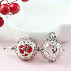Openable Om Symbol Locket Silver Plated Alloy Pendant Chain For Women
