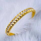 Checkered Baguette Cubic Zirconia 18k Gold Openable Kada Bangle for Women