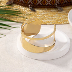 Designer 18K Gold Cuff Kada Bracelet For Women