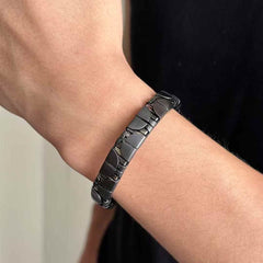 Geometric Shape on Surface Black Stainless Steel Anti Tarnish Stackable Bracelet For Men