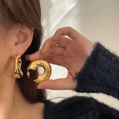 Glossy 18K Gold Anti Tarnish Hoop Earring For Women