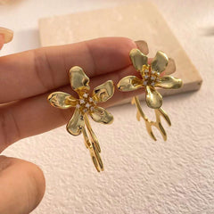 Spike Flower Cubic Zirconia 18K Gold Anti Tarnish Dangler Earring For Women