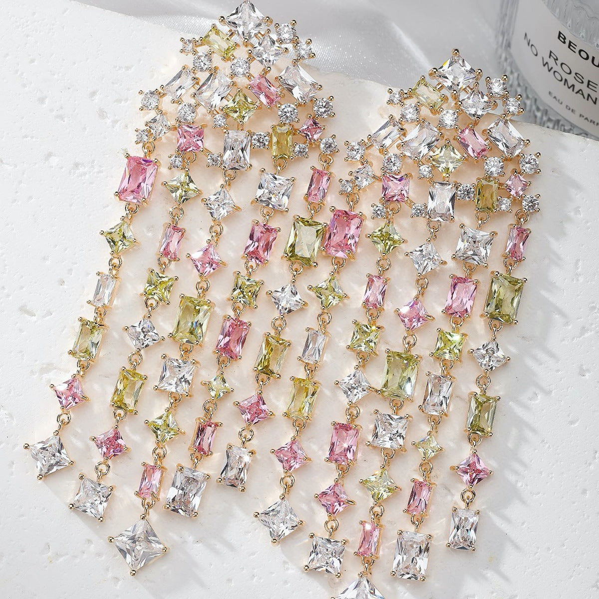 Different Shape of Solitaire Cubic Zirconia Crystal 18K Gold Pink White Anti Tarnish Dangler Tassel Earring For Women