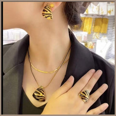 Triangle Black Enamel 18K Gold Anti Tarnish Stainless Steel Snake Chain Necklace Earring Ring Set For Women