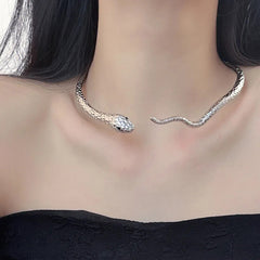 Snake Round 18K Gold Enamel Anti Tarnish Hasli Necklace For Women