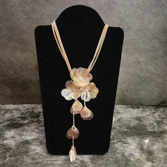 Filigree Flower Cubic Zirconia 18K Gold Anti Tarnish Necklace For Women