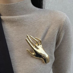 Glossy Hand 18K Gold Anti Tarnish Brooch For Women