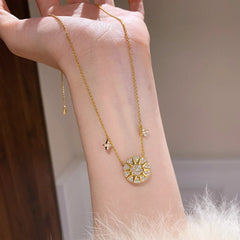 Clover Cubic Zirconia 18K Gold Anti tarnish Necklace For Women