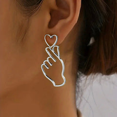 Hand Heart Black Silver 18K Gold Plated Anti Tarnish Dangler Earring For Women