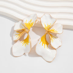 Floral Flower Leaf 18K Gold White Pink Yellow Dangler Earring For Women