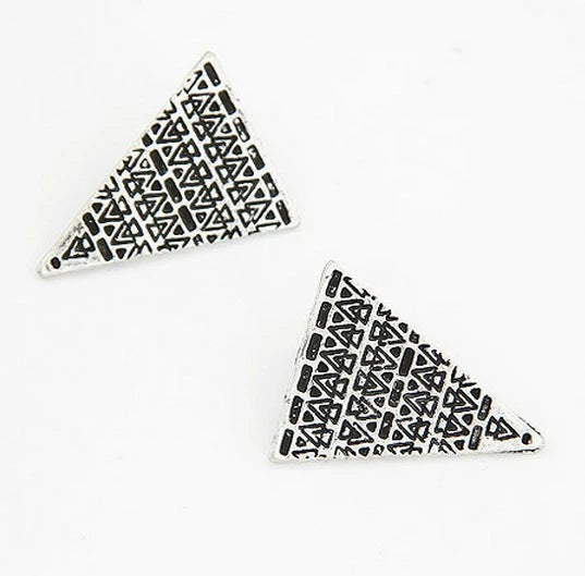 Tringle Oxidised Silver Stud Earring For Women