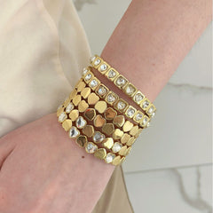 Heart Stretchable Gold Plated CZ Anti Tarnish Brass Bracelet For Women