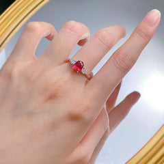 Luxury Oval Ruby Red Silver Plated White CZ Solitaire Ring For Women