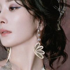 Butterfly 18K Gold Brown Pearl Cubic Zirconia Dangler Earring For Women