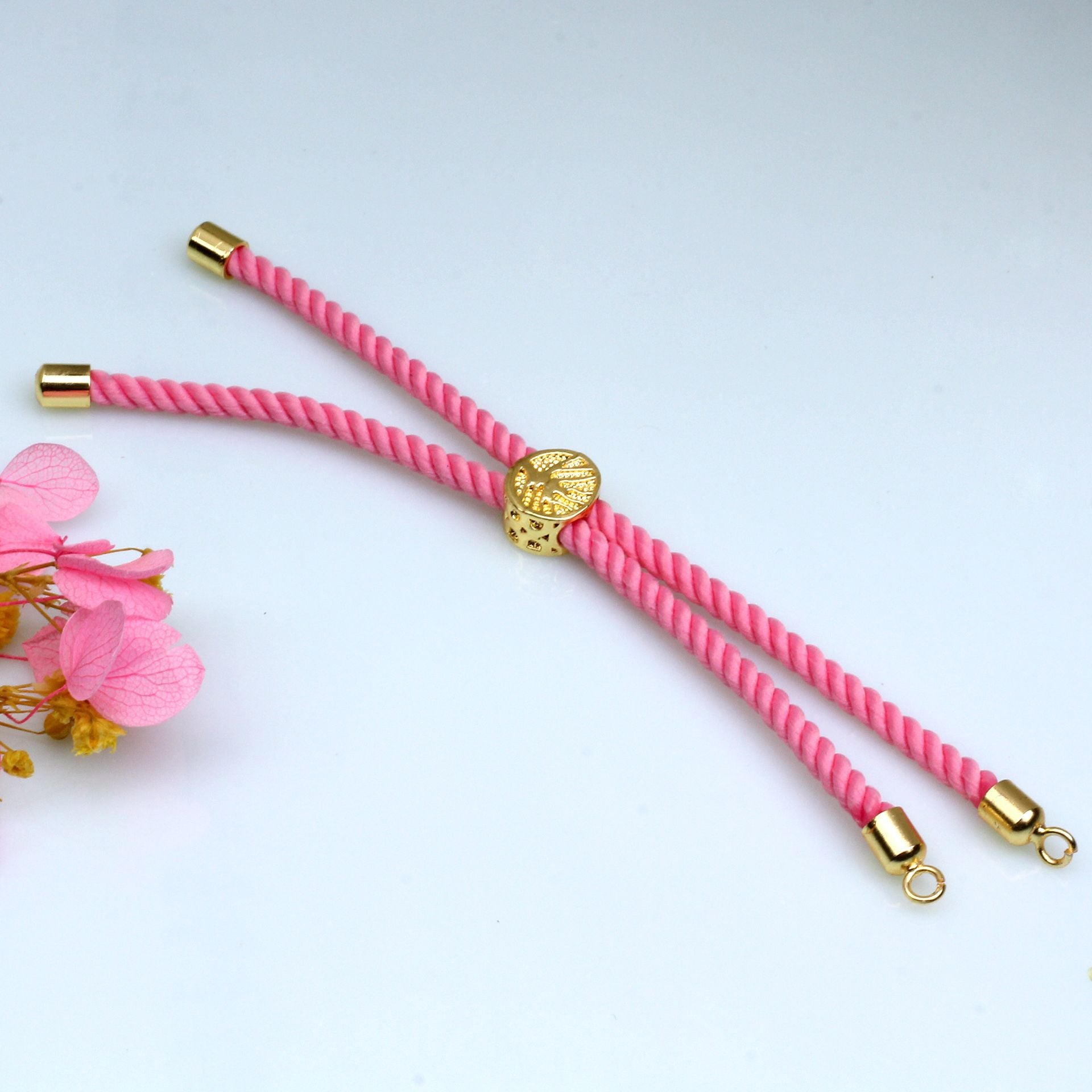Pink Stylish Gold Plated Plain Thread Bracelet For Women