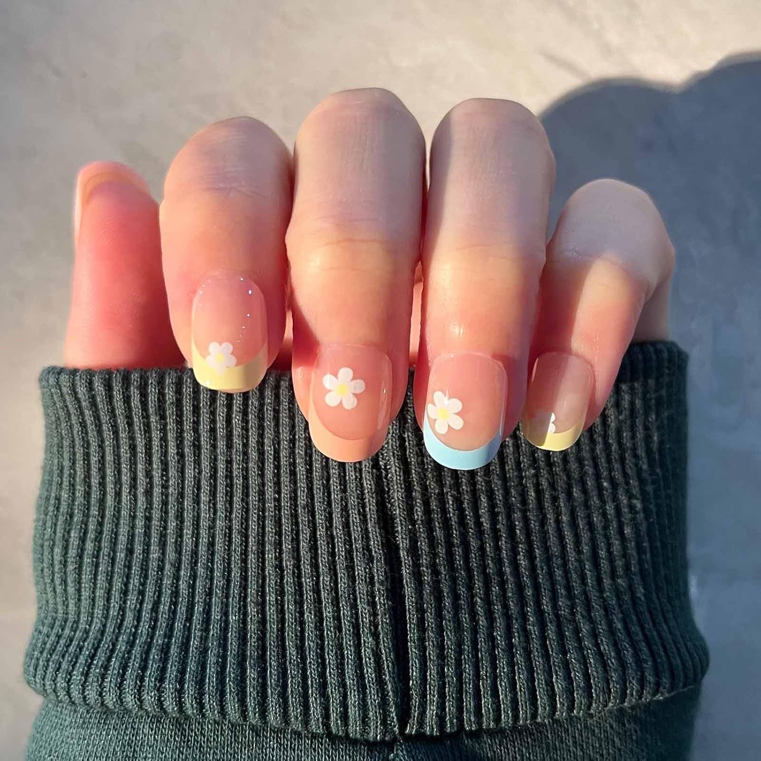 Flower Multi Pink White Finger Nail Pack Of 1 + Extra 14 For Women