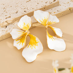 Floral Flower Leaf 18K Gold White Pink Yellow Dangler Earring For Women