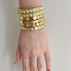 Heart Stretchable Gold Plated CZ Anti Tarnish Brass Bracelet For Women