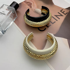 Beaten Finish Black White Enamel 18k Gold Anti Tarnish Cuff Kada Bracelet For Women