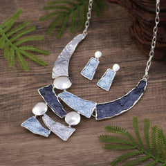 Beaten Finish 18K Gold Plated Dark Blue Green Enamel Necklace Earrings Set For Women