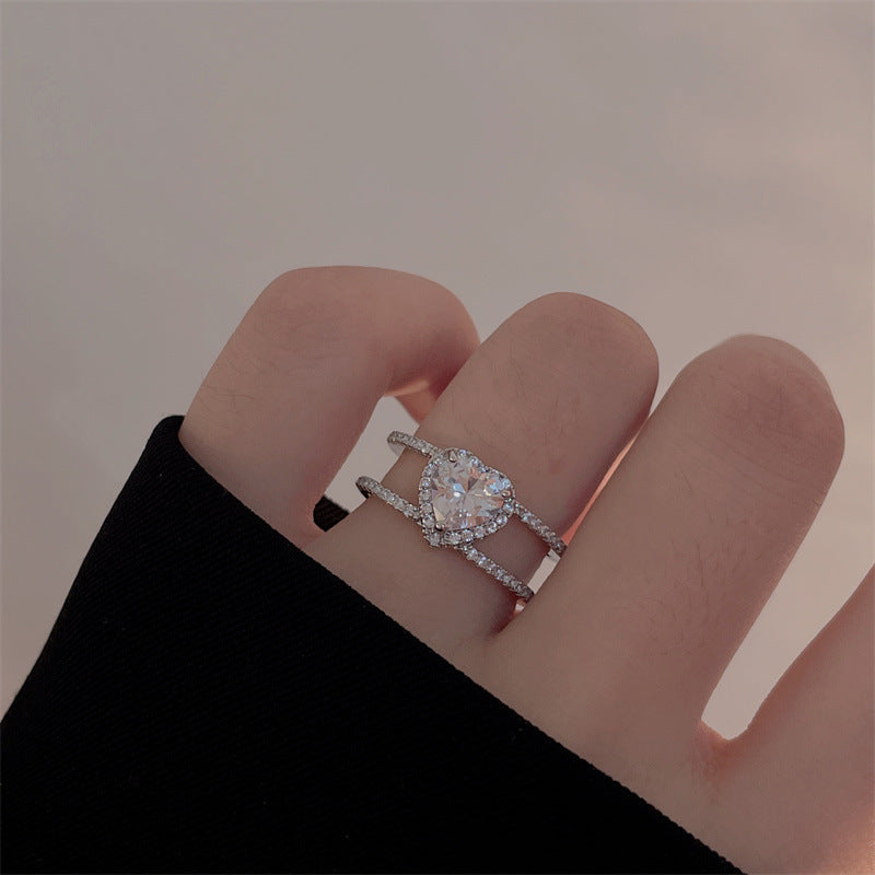 Luxury Silver Plated Heart White CZ Double Band Copper Cocktail Ring