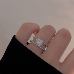 Luxury Silver Plated Heart White CZ Double Band Copper Cocktail Ring