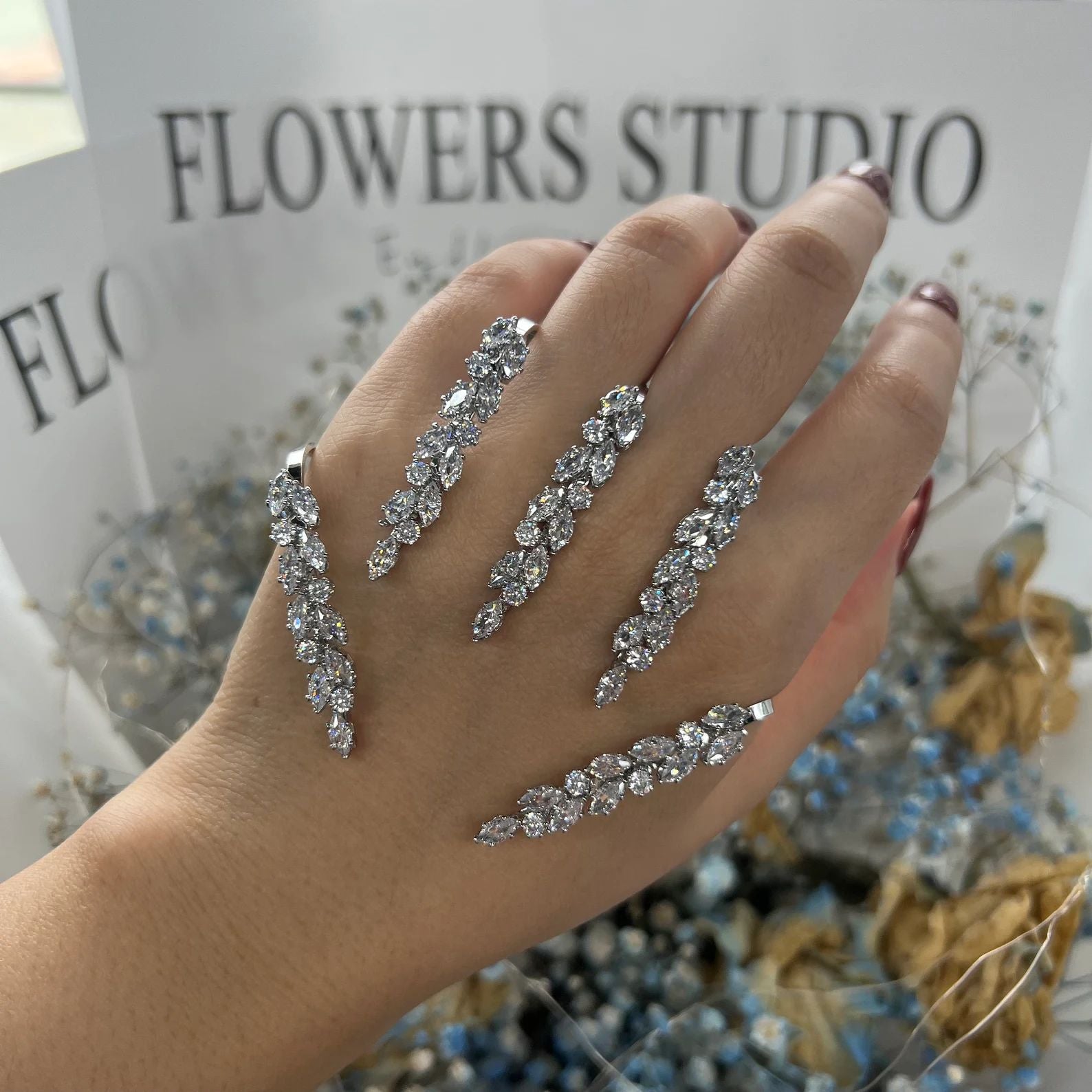 Leaf Silver Solitaire Anti Tarnish Adjustable Finger Ring For Women