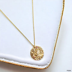 Pisces Beaten 18K Gold Medallion Zodiac Sign Chain for Women