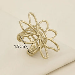 Dented Flower 18K Gold Stainless Steel Anti Tarnish Adjustable Ring For Women