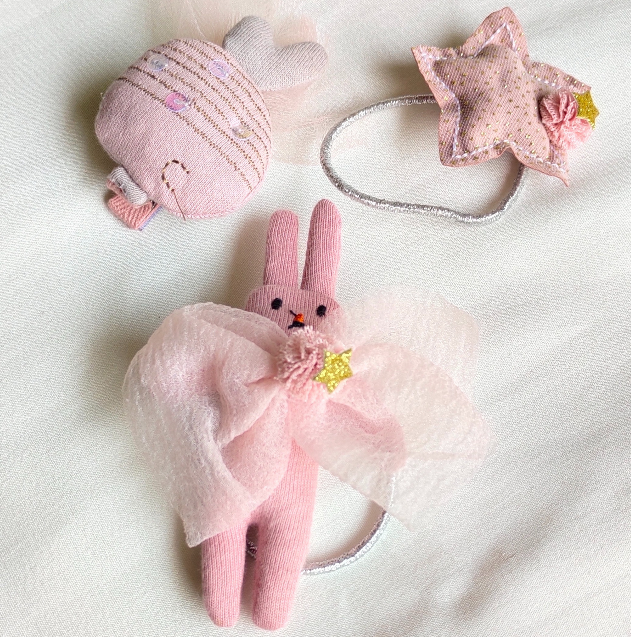 Wonderland Baby Pink Fabric Hair Clip Band Accessories Pack Of 3 Pcs For Girl Women