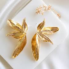 Flower Gold Plated Plain Alloy Statement Drop Earrings