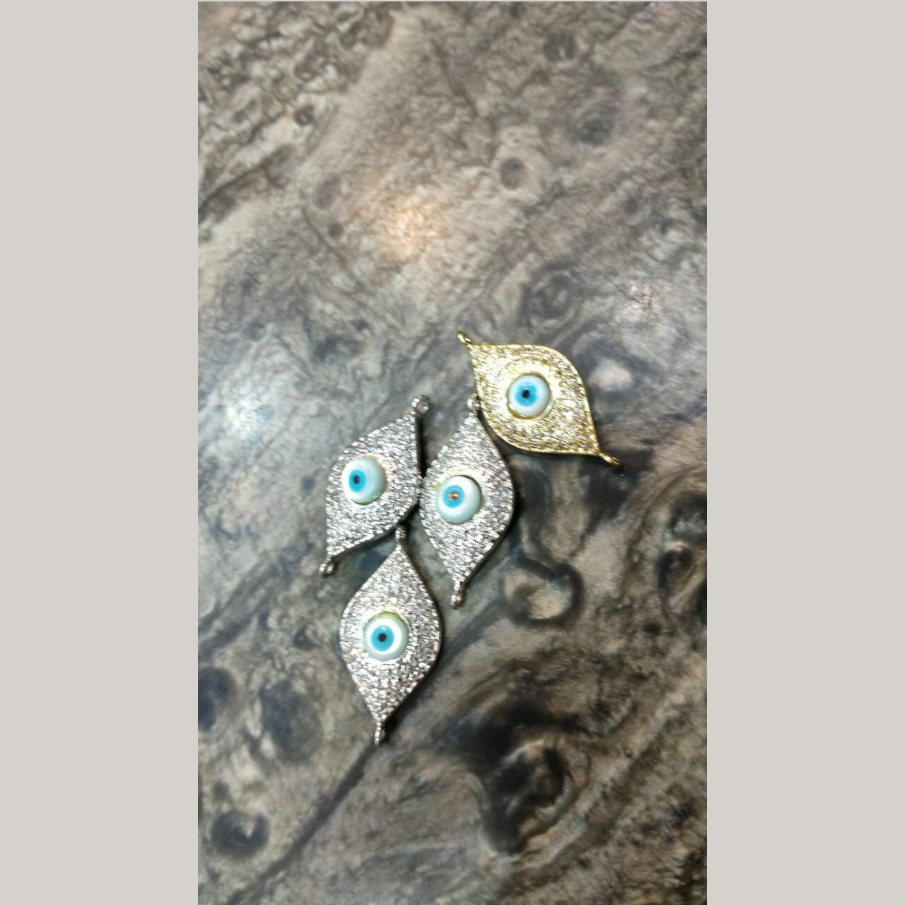 Evil Eye Leaf Gold American Diamond Crystal Centre Pcs For Women