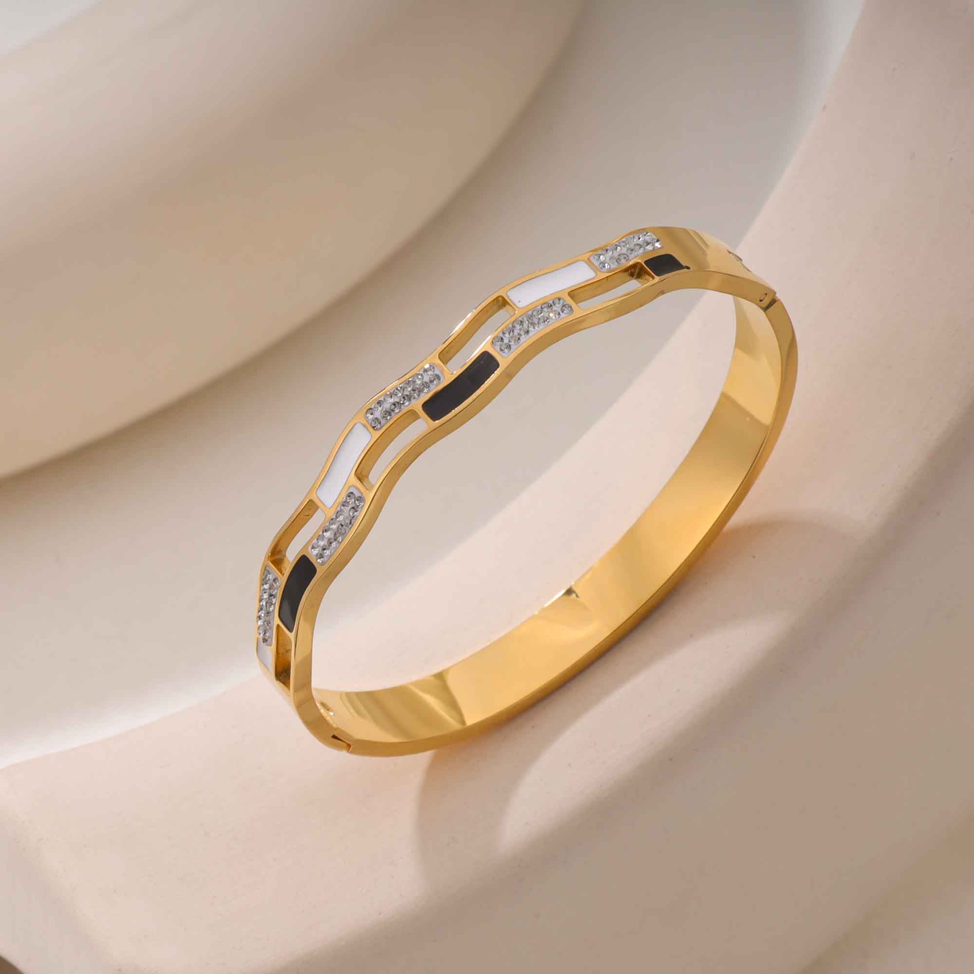 Wave Cubic Zirconia Mother of Pearl White Black 18K Gold Anti Tarnish Stainless Steel Openable Kada For Women