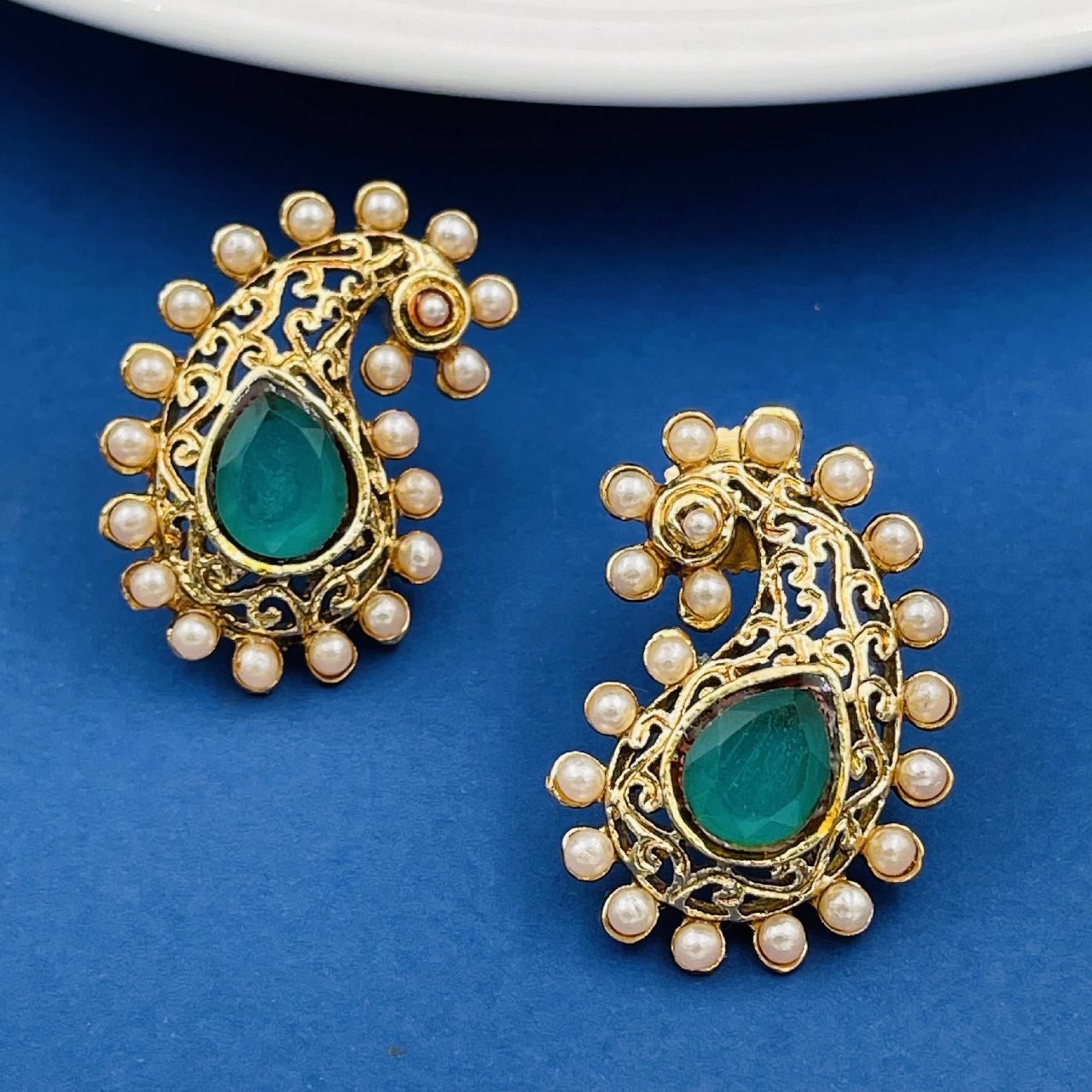 Pearl Emerald Green Gold Plated Paisley Earring For Women