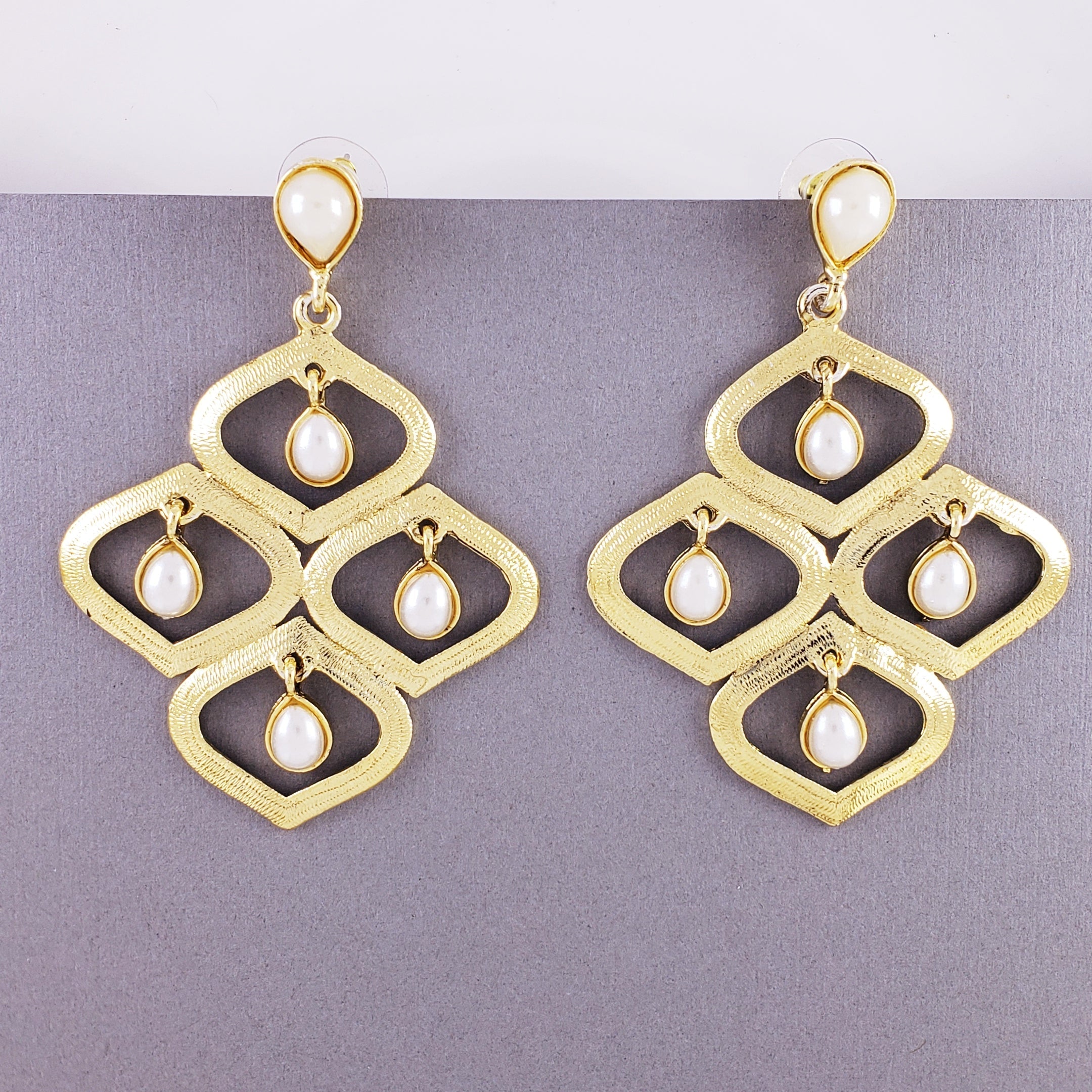 Antique Gold Plated Pearl Dangling Earring For Women