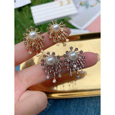 Star Burst Pearl Cubic Zirconia 18K Gold Anti Tarnish Copper Earring for Women