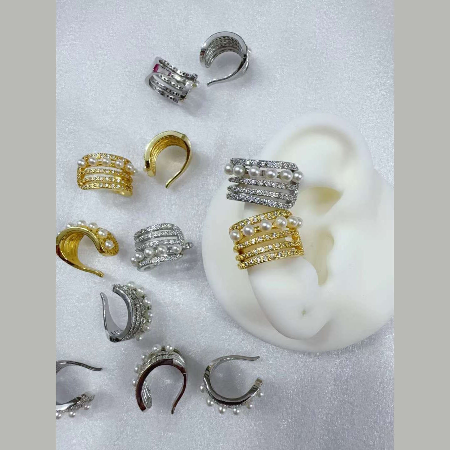 Cubic Zirconia Pearl 18K Gold Anti Tarnish Stud Clip-On Ear Cuff Conch Earring Pair For Women