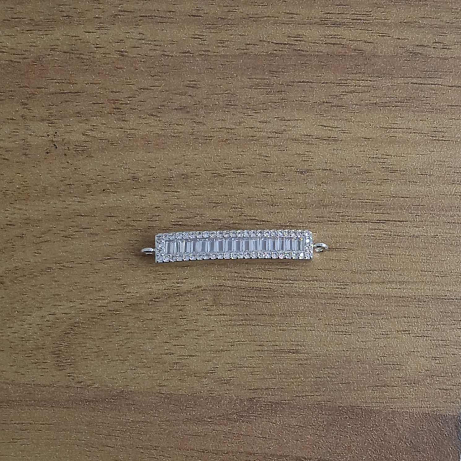 Silver Baguette Cubic Zirconia American Diamond Centre Pcs For Women