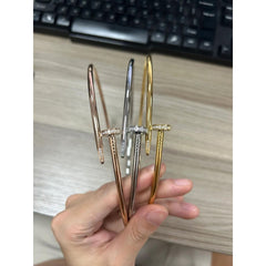 Glossy Gold Cubic Zirconia Celebrity Fame Stainless Steel Anti Tarnish Nail Openable Hasli Choker Necklace for Women