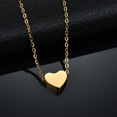 Glossy Heart Love Dainty 18K Gold Engrave Pendant Chain for Women