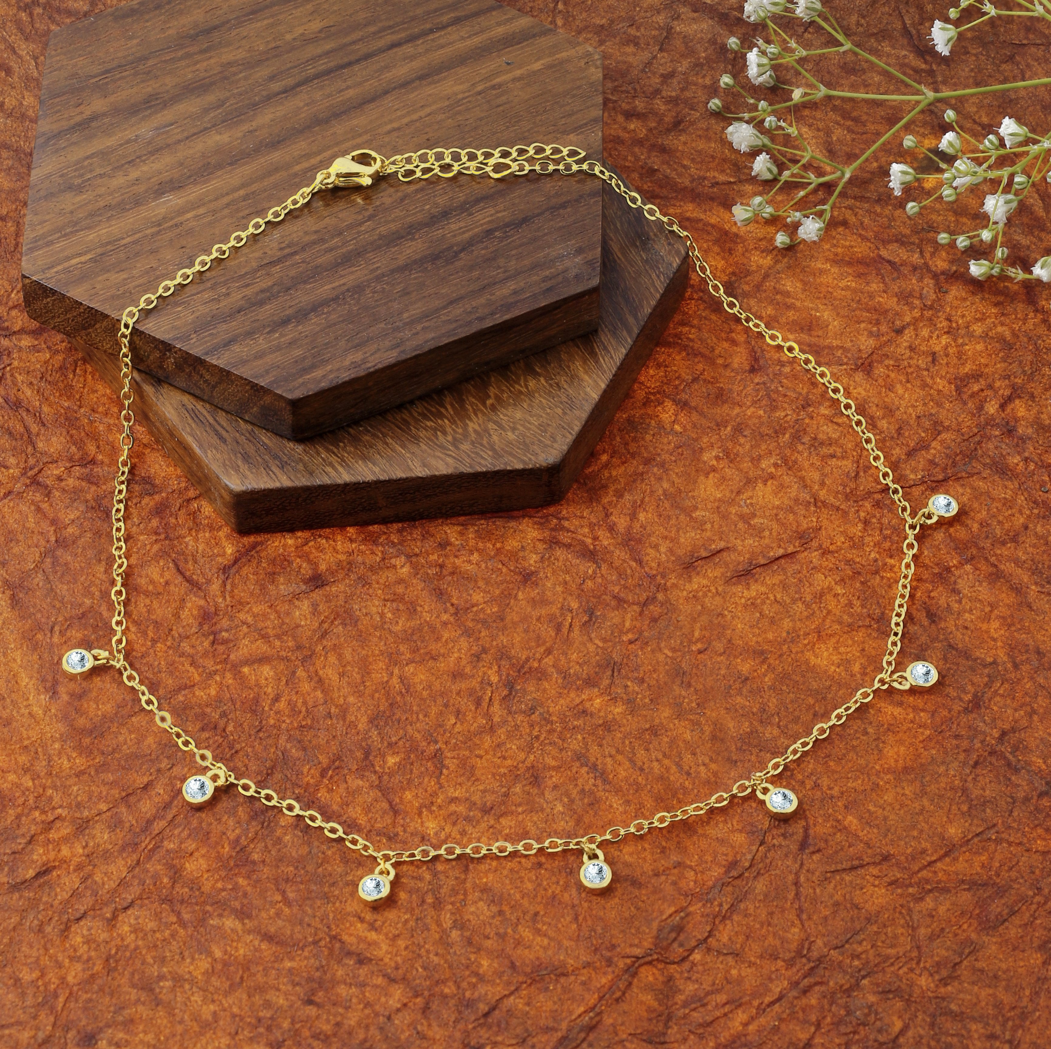 Round American Diamond Charm Gold Choker Necklace Chain For Women