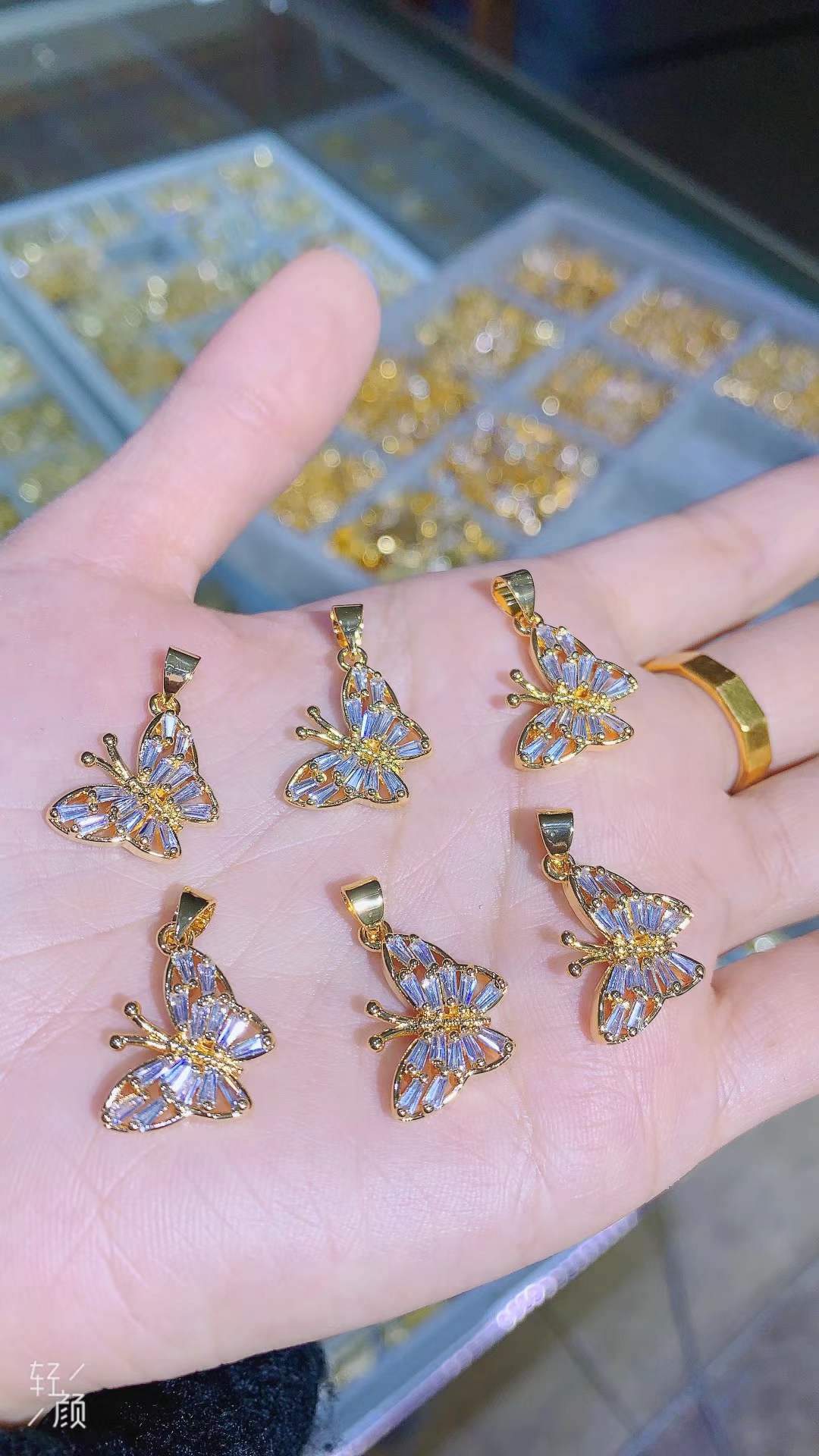 Butterfly 18K Gold Plated Crystal Pendant Necklace For Women