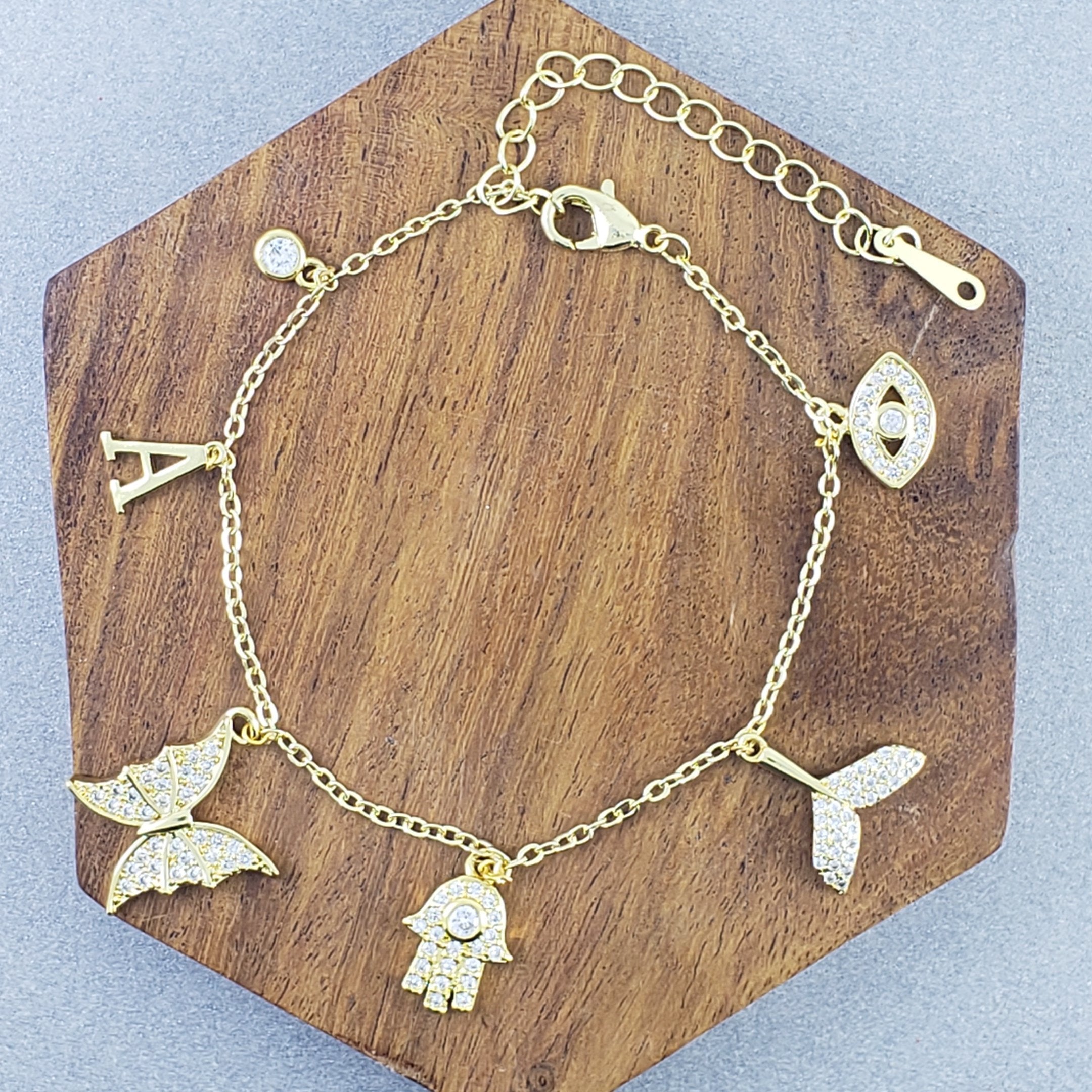Customized Gold Hanging Alphabet Initial Letter Charms Bracelet