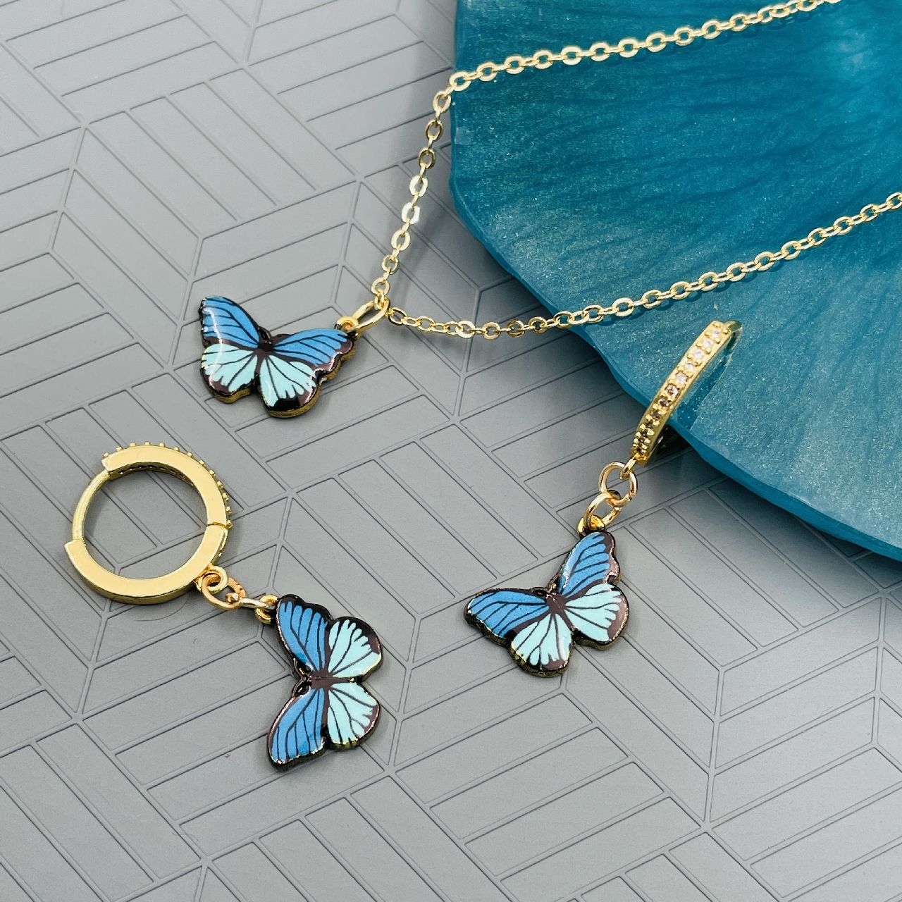 Enamel Necklace Butterfly Blue Necklace Butterfly Brass Gold White Blue Enamel Pendant Chain Earring Set For W