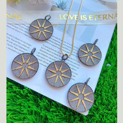 Black Gold Star Cubic Zirconia 18K Gold Medallion Pendant Chain for Women