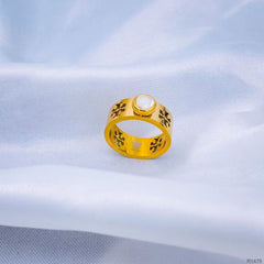White Mother Of Pearl Luxury 18K Gold Stainless Steel Ring for Women