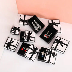 White Black Readymade Rectangle Gift Box 9 cm x 7 cm