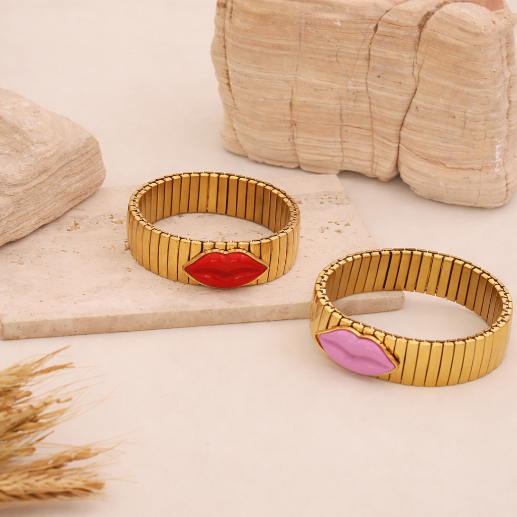 Red Pink Stretchable Lip Style Gold Plated Stainless Steel Bracelet