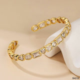 Heart Rectangle 18K Gold Cubic Zirconia Anti Tarnish Cuff Bracelet For Women